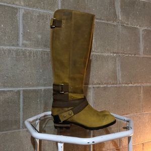 Sorel Lolla Tall Boots, Size 6